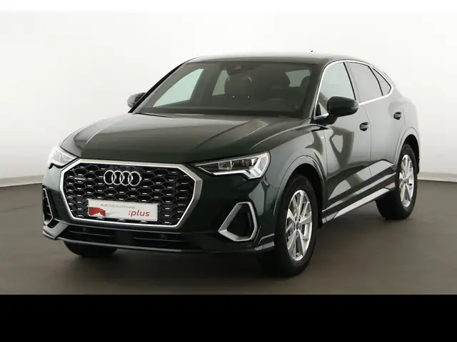 Audi Q3 view 2