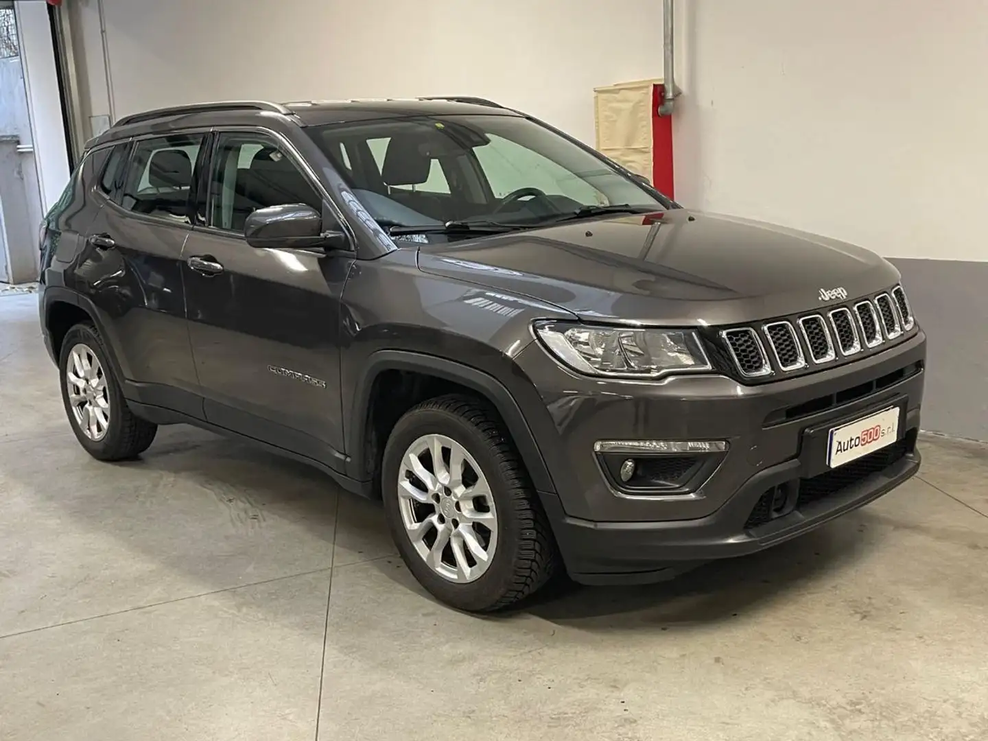Jeep Compass 1.3 Turbo T4 150 CV aut. 2WD Business Grijs - 2