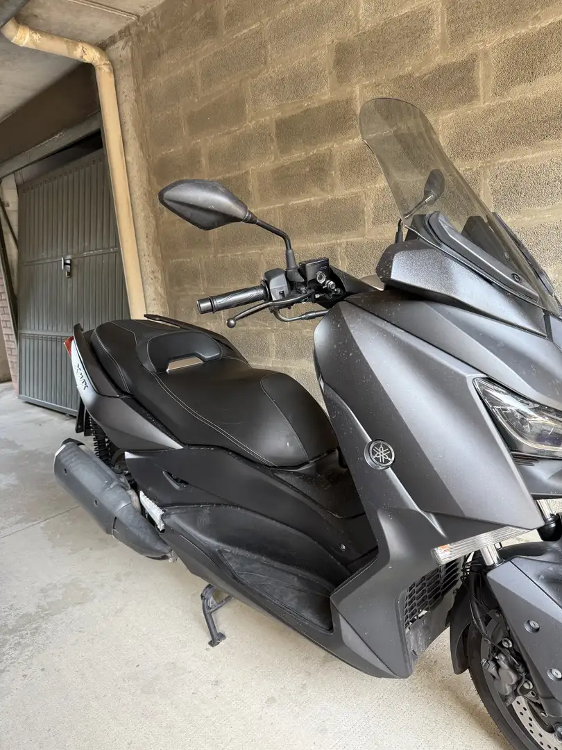 Yamaha X-Max 300 Nero - 2