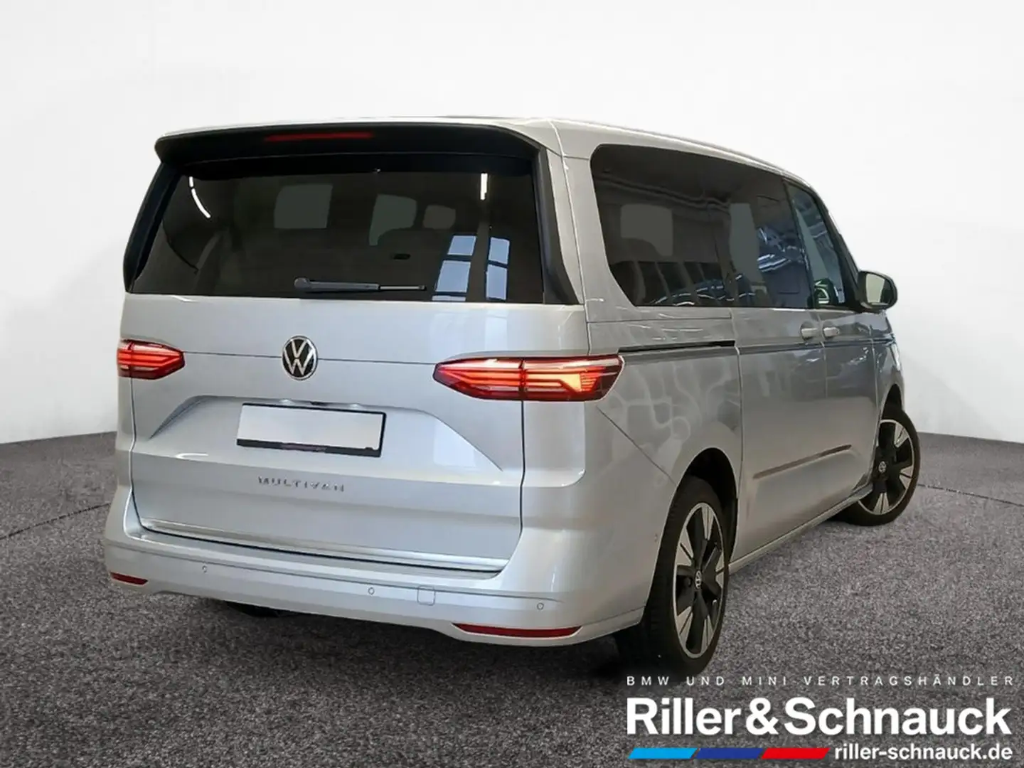 Volkswagen T7 Multivan 2.0 TDI Style LR PANO+AHK+STANDHZ Silber - 2