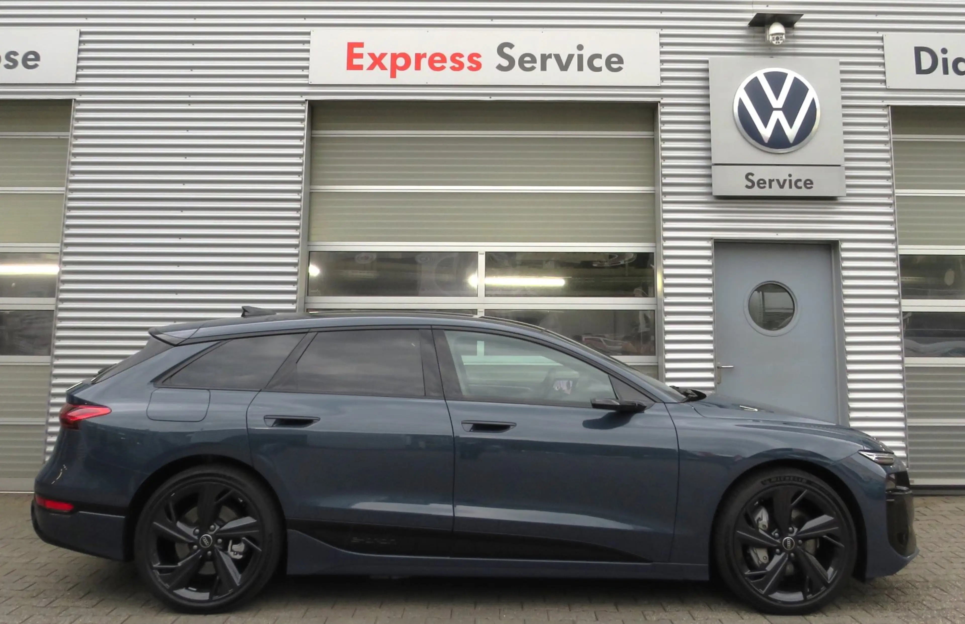 Audi A6 e-tron Avant performance  Navi/360°Kamera/Head-up/Bang &