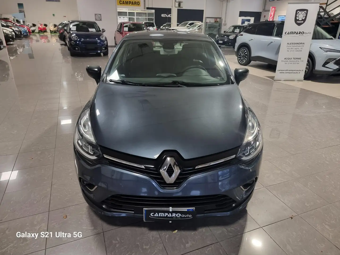 Renault Clio 1.5 dci energy Duel 75cv my18 OK NEOPATENTATI Gris - 2