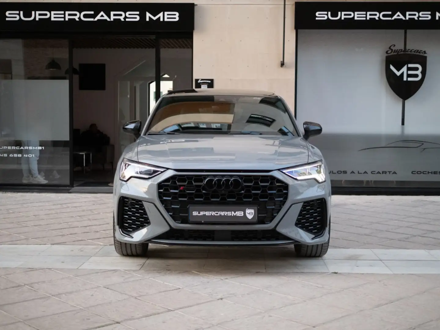 Audi RS Q3 Sportback 2.5 TFSI quattro S tronic Gris - 2