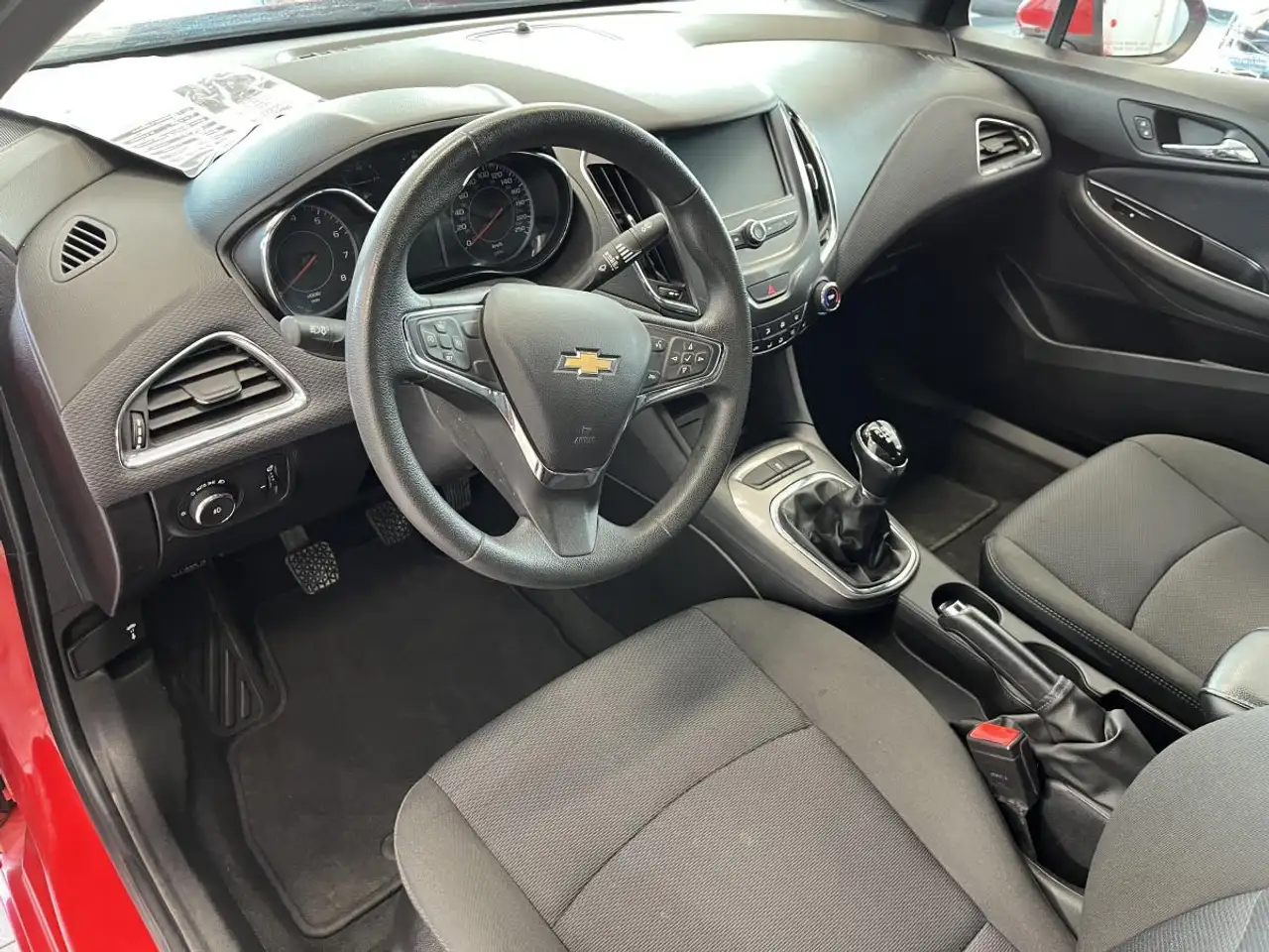 Chevrolet Cruze снимка Chevrolet Cruze