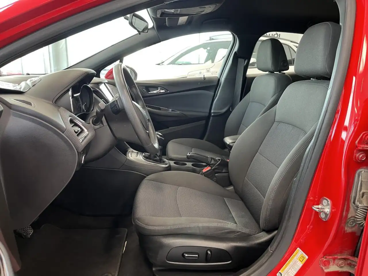 Chevrolet Cruze снимка Chevrolet Cruze