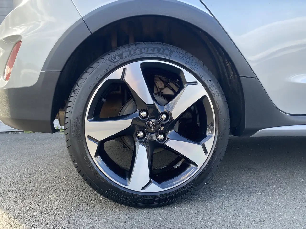 Ford Fiesta Active — photo 18