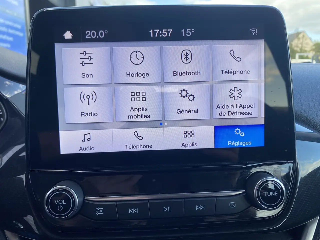 Ford Fiesta Active — photo 13