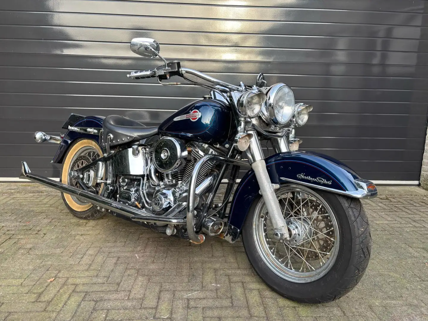 Harley-Davidson Heritage Chopper 88 FLSTCI Classic Albastru - 2