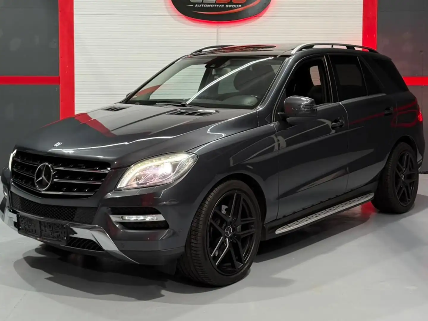 Mercedes-Benz ML 350 ML 350 CDI BlueTec 4Matic (166.024) Grau - 1