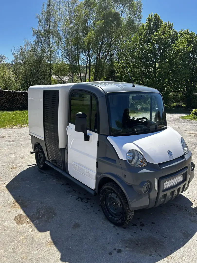 Aixam Mega - 2