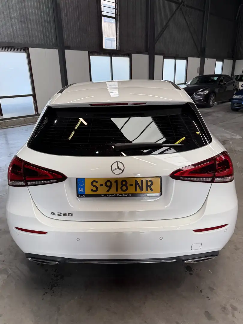 Mercedes-Benz A 220 Launch Edition Pr.Pl Wit - 1