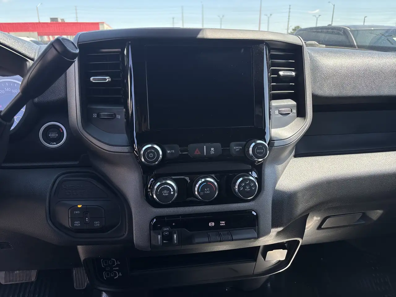 RAM 3500 снимка RAM 3500
