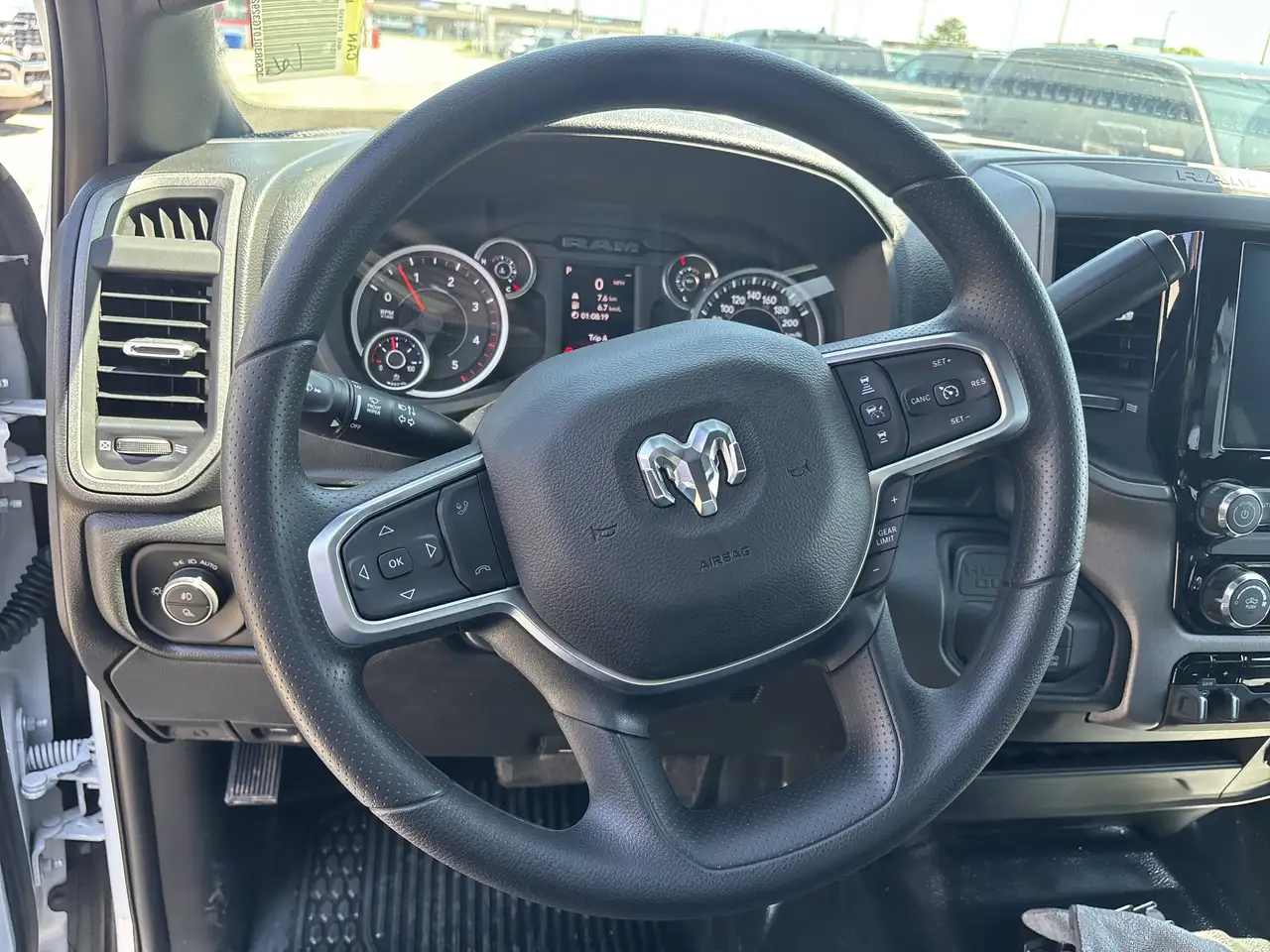 RAM 3500 снимка RAM 3500