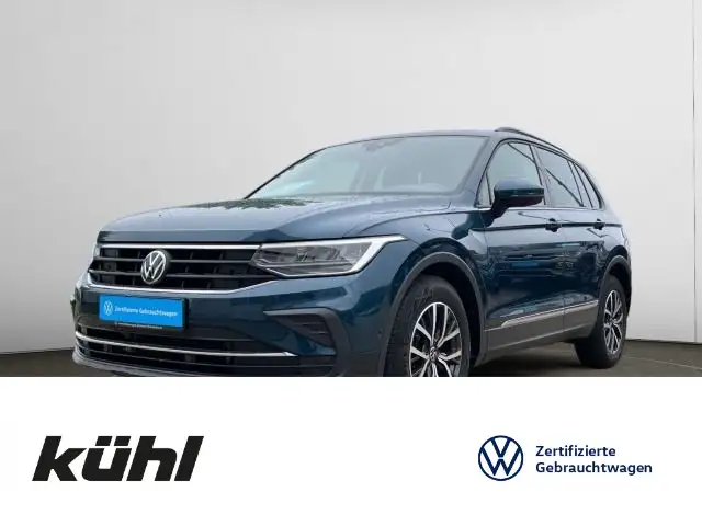 Volkswagen Tiguan 2.0 TDI DSG 4M Life Navi,AHK,Pano,Standhz