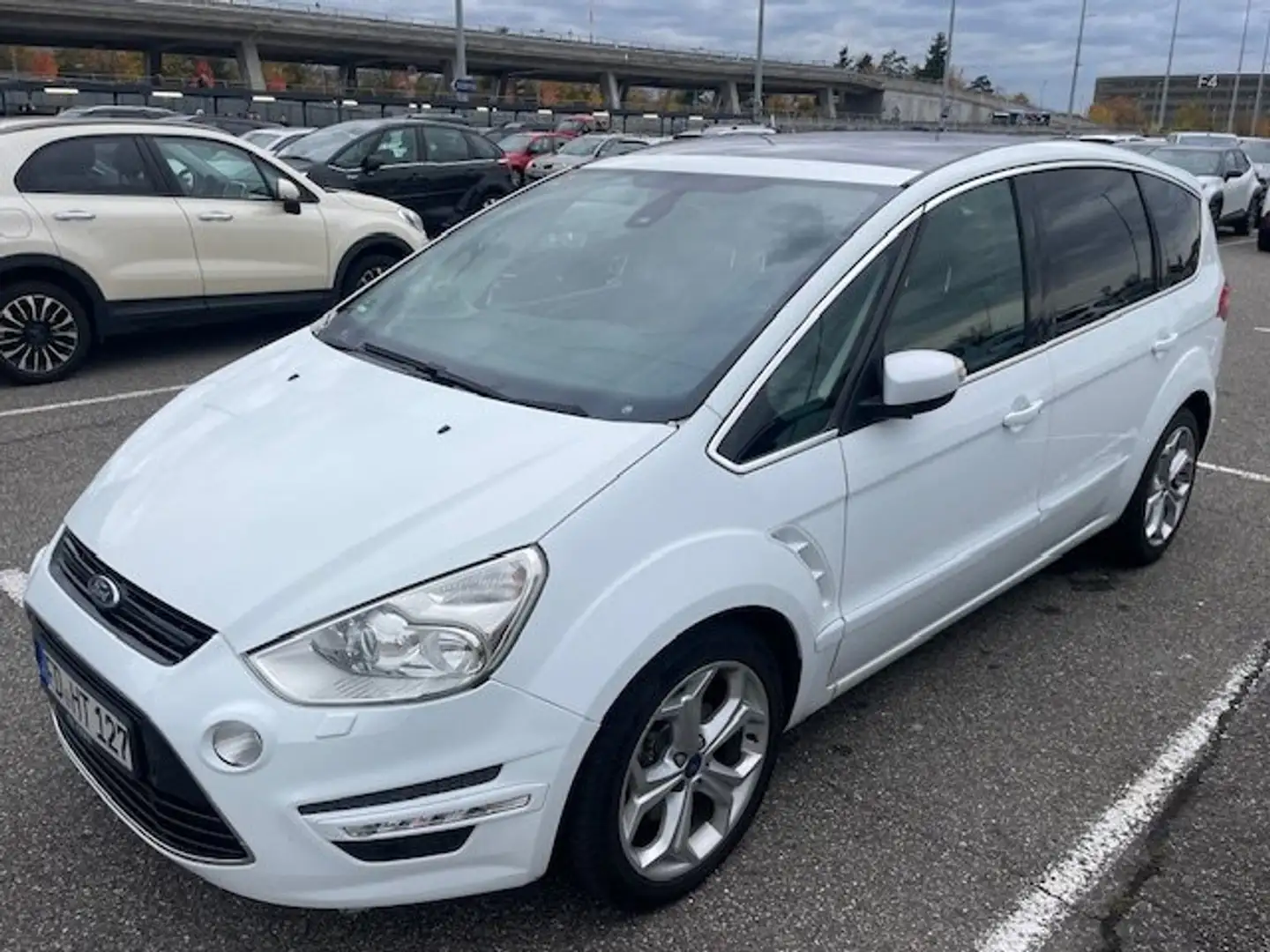 Ford S-Max S-Max 2.0 TDCi DPF Automatik Titanium mit AHK Weiß - 2