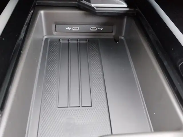 Volkswagen ID.7 Tourer GTX 4MOTION 250 kW Business Ansicht 24