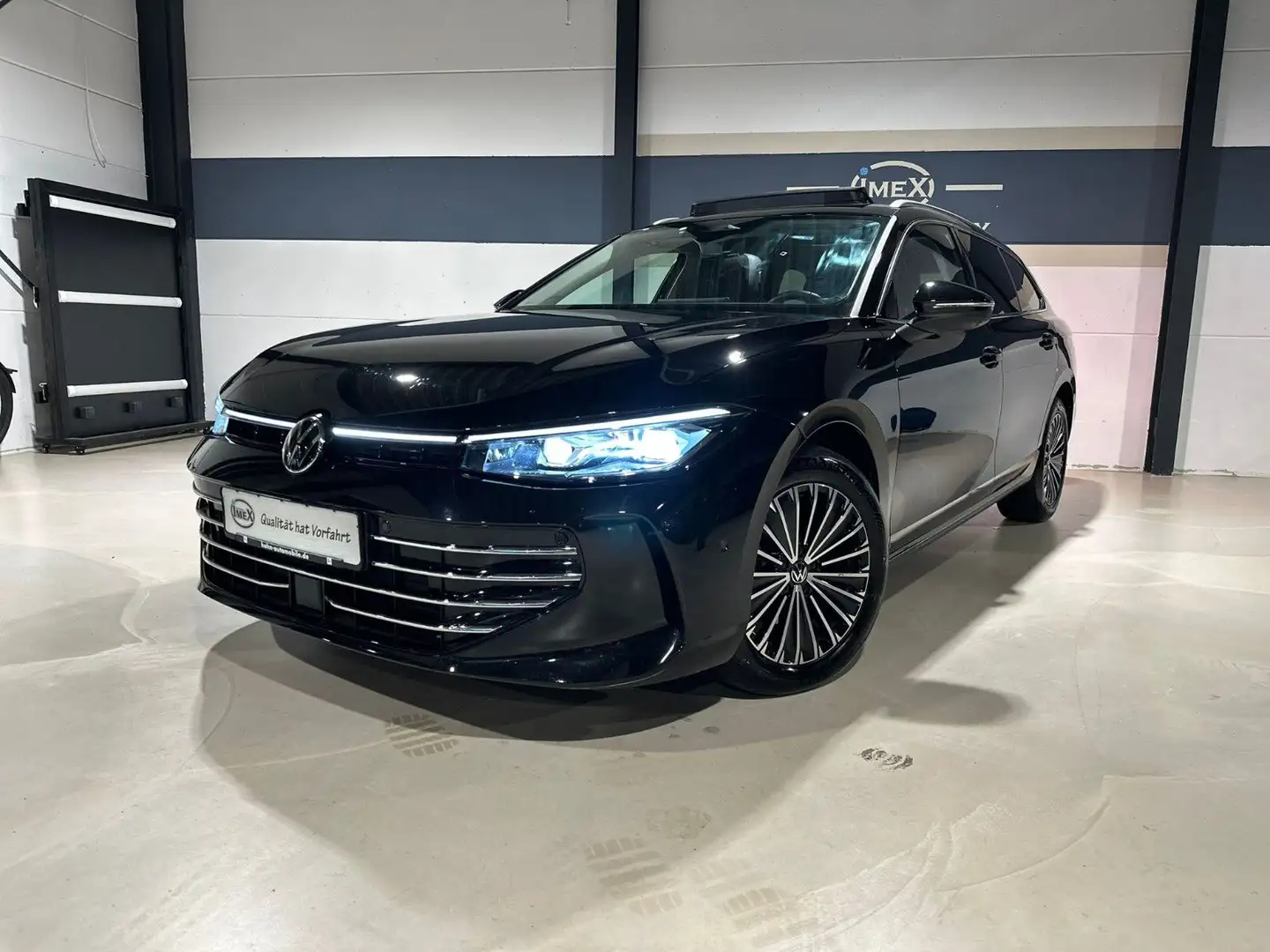 Volkswagen Passat Variant 2.0 TDI Elegance*PANO*ACC*MATRIX* Noir - 1
