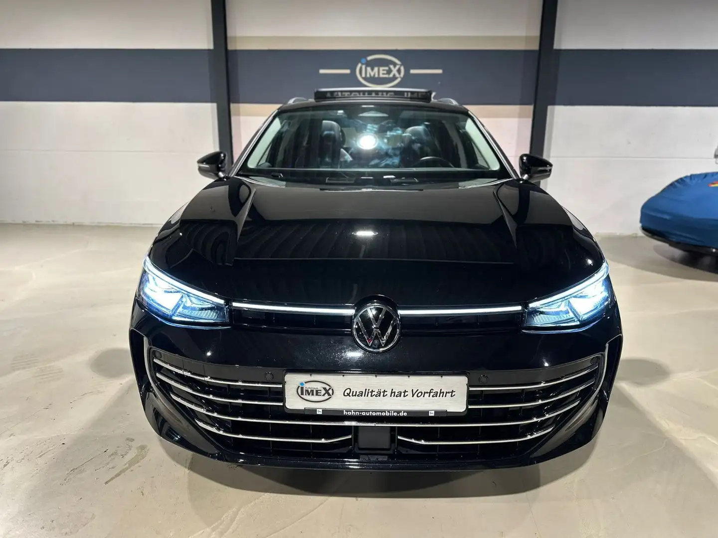 Volkswagen Passat Variant 2.0 TDI Elegance*PANO*ACC*MATRIX* Schwarz - 2