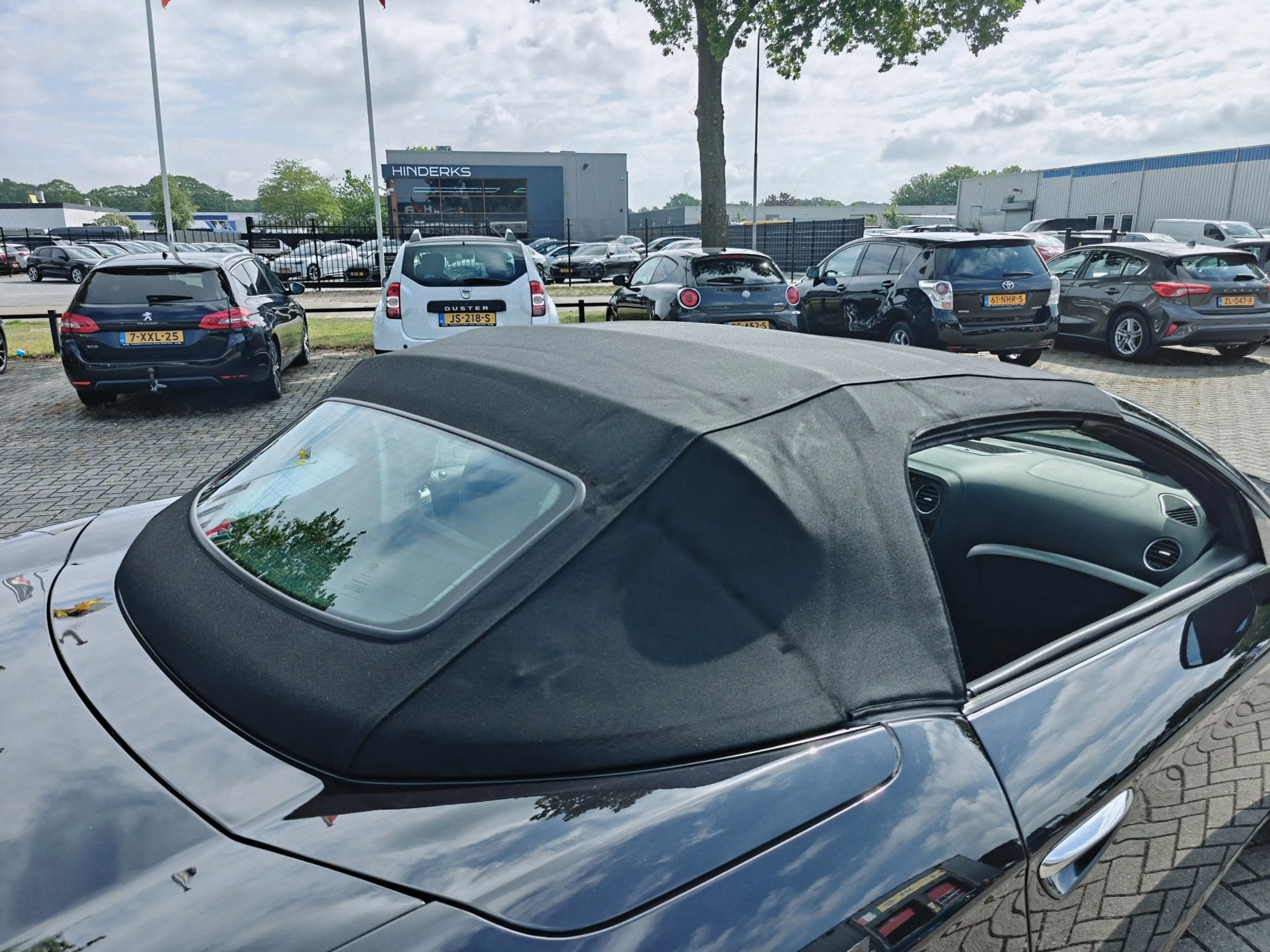 Alfa Romeo Spider 1.750 TBi Exclusive — photo 19