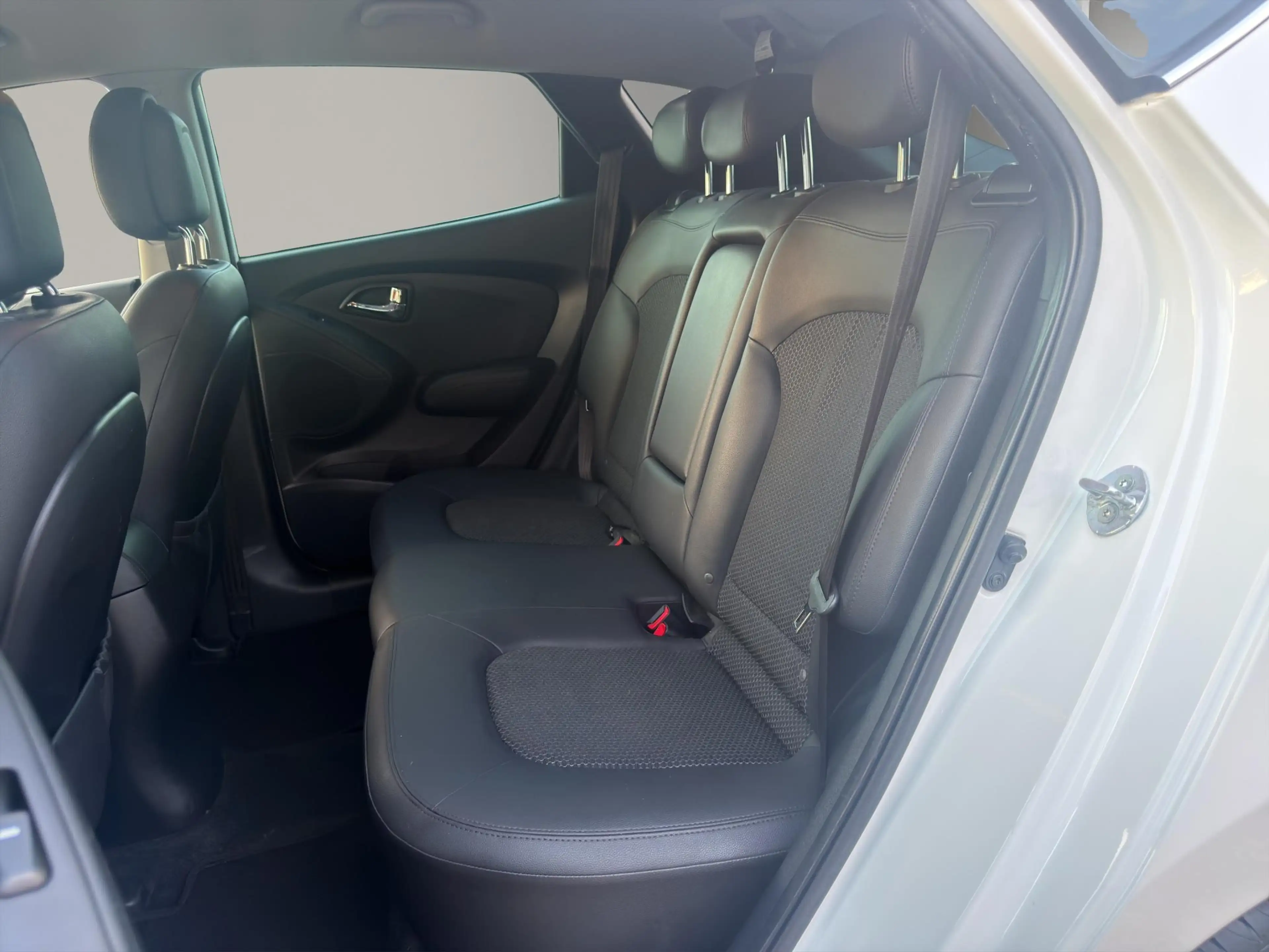 Hyundai iX35 1.6i GDI Style Camera Clima Trekhaak — photo 11