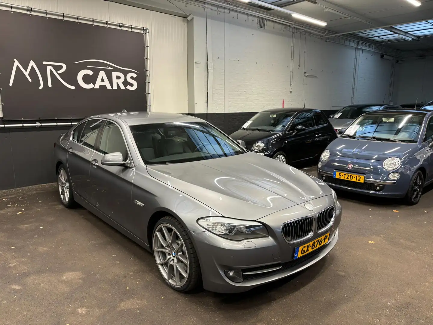 BMW 525 5-serie 525d High Executive Leder/Airco/Navi. Grijs - 2