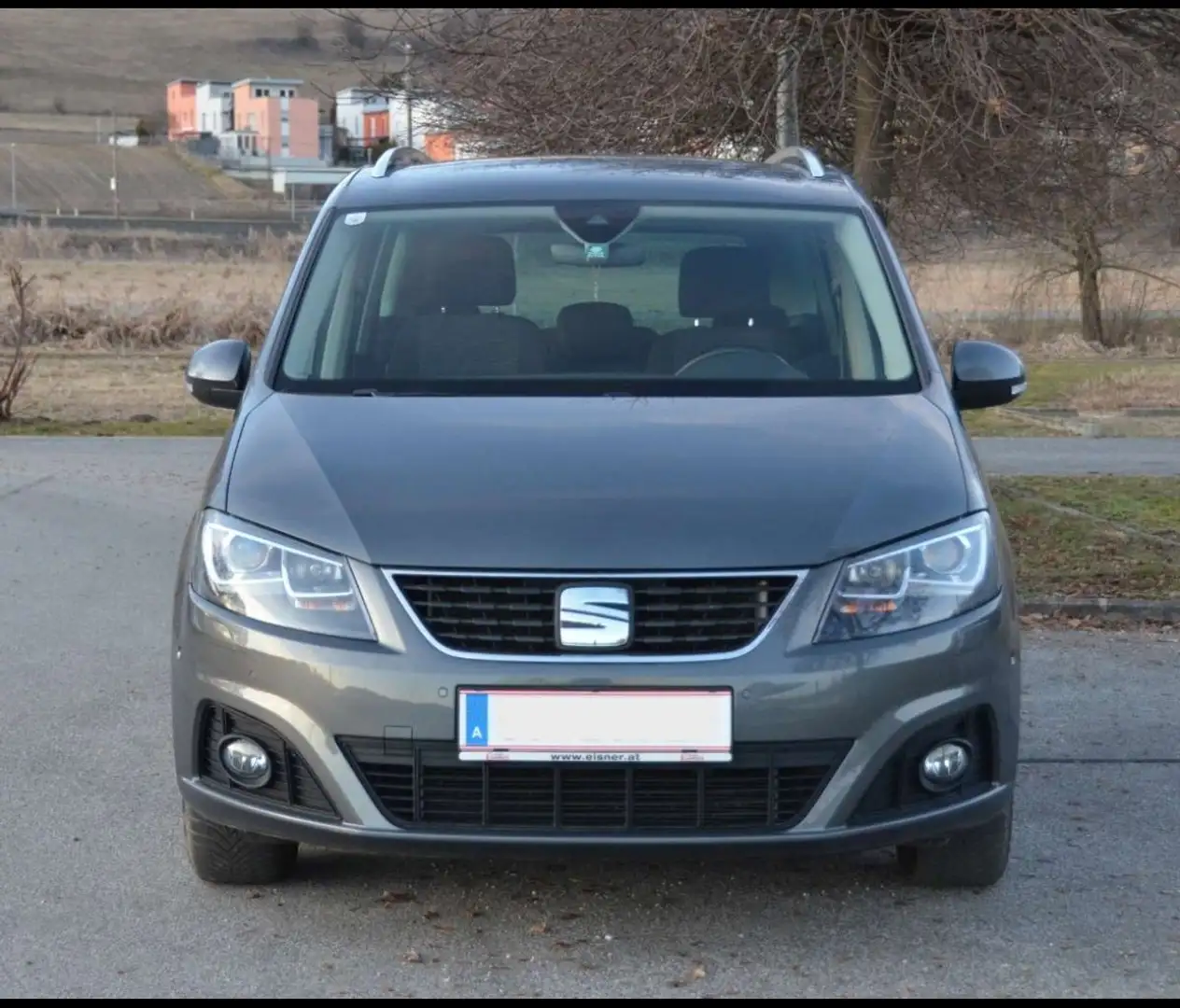 SEAT Alhambra 1.4 TSI S&S DSG OPF XCELLENCE Grau - 1