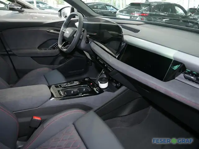 Audi Q6 E-Tron view 5