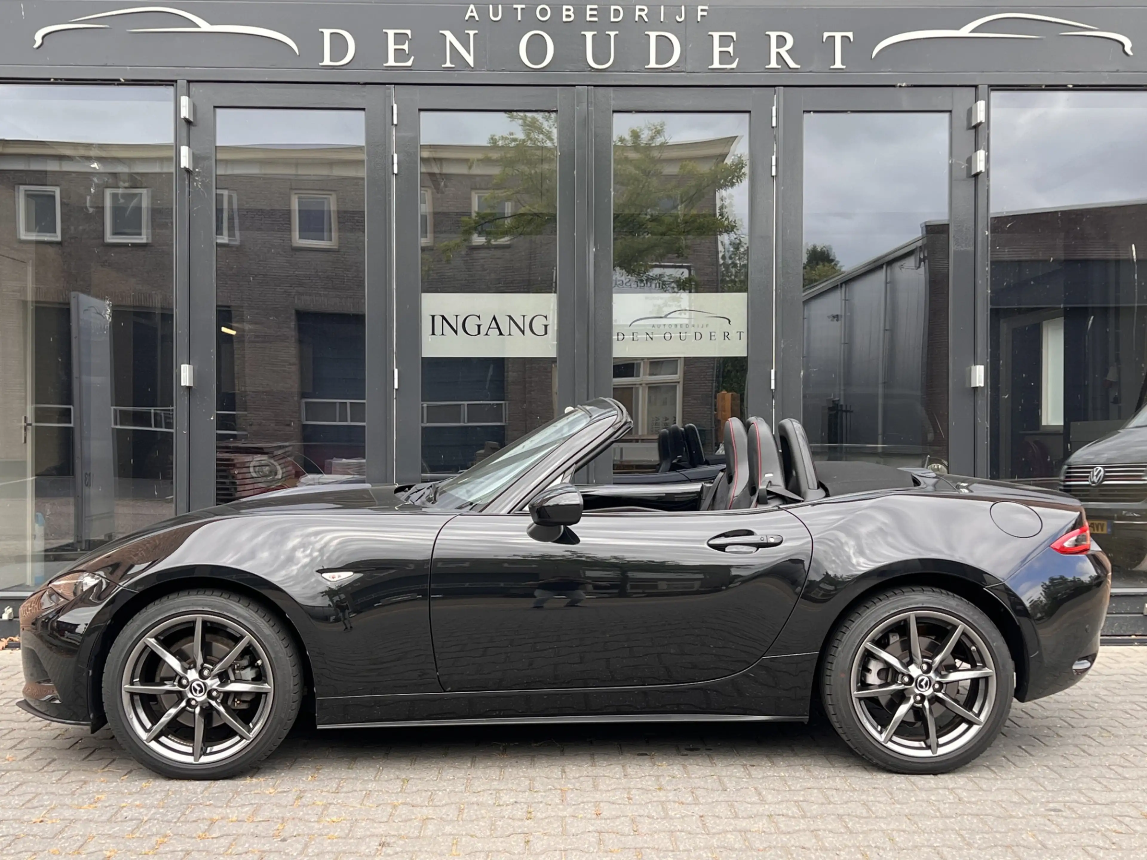 Mazda MX-5 RF 2.0 SkyActiv-G 160 GT-M RECARO / APPLE CARPLAY — photo 4
