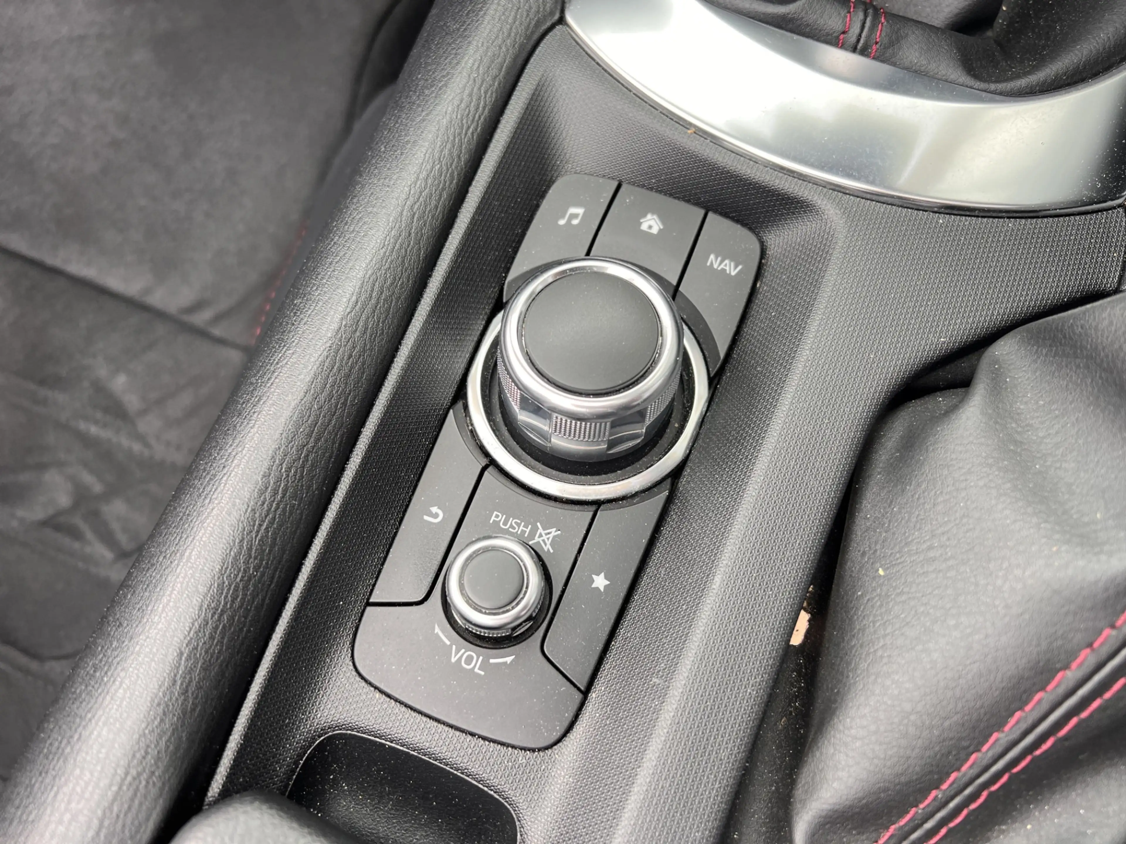 Mazda MX-5 RF 2.0 SkyActiv-G 160 GT-M RECARO / APPLE CARPLAY — photo 13