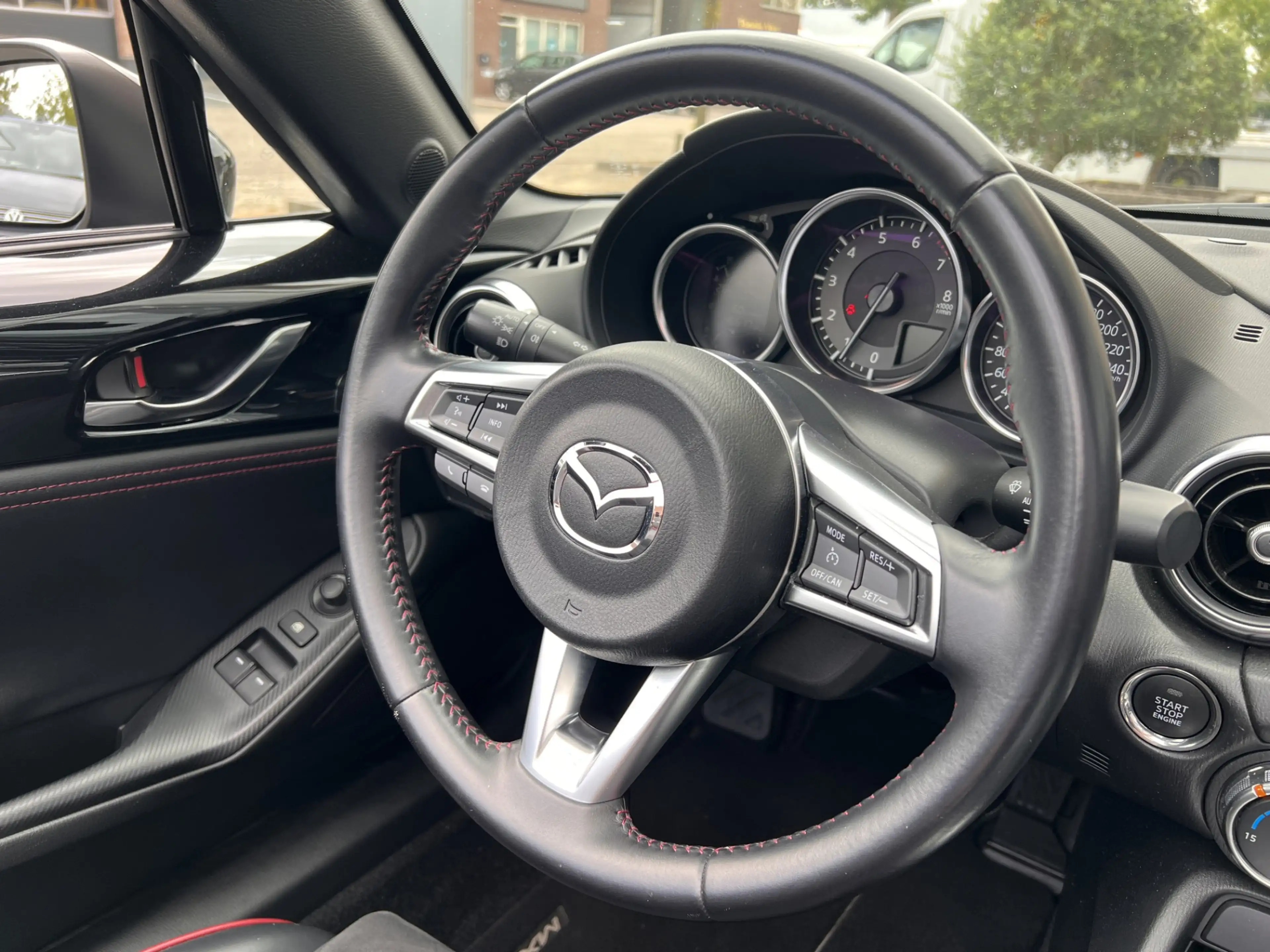 Mazda MX-5 RF 2.0 SkyActiv-G 160 GT-M RECARO / APPLE CARPLAY — photo 17