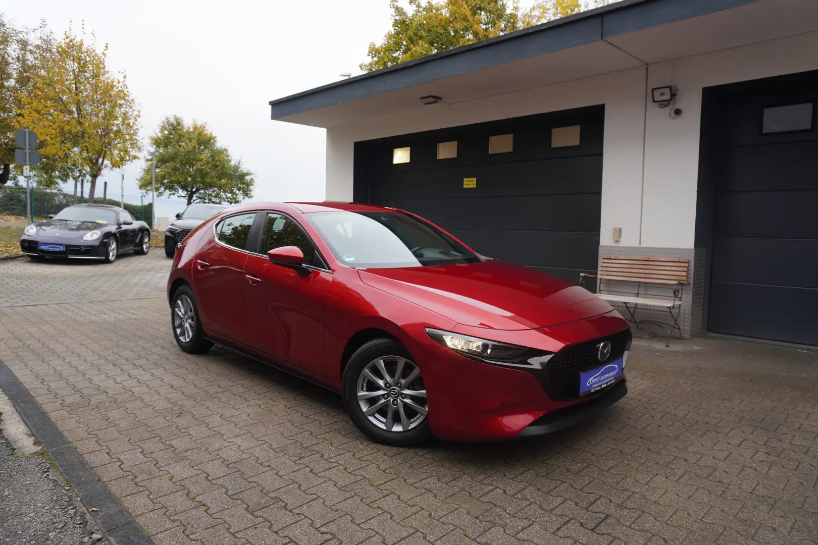 Mazda 3 SKYACTIV-G 2.0 M-Hybrid KLIMA+NAVI+ALU+Head-Up+PDC Rot - 1