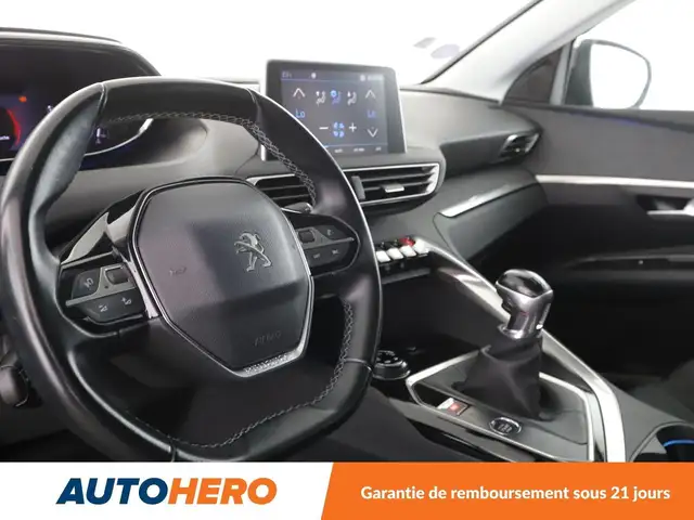 Peugeot 3008 view 11