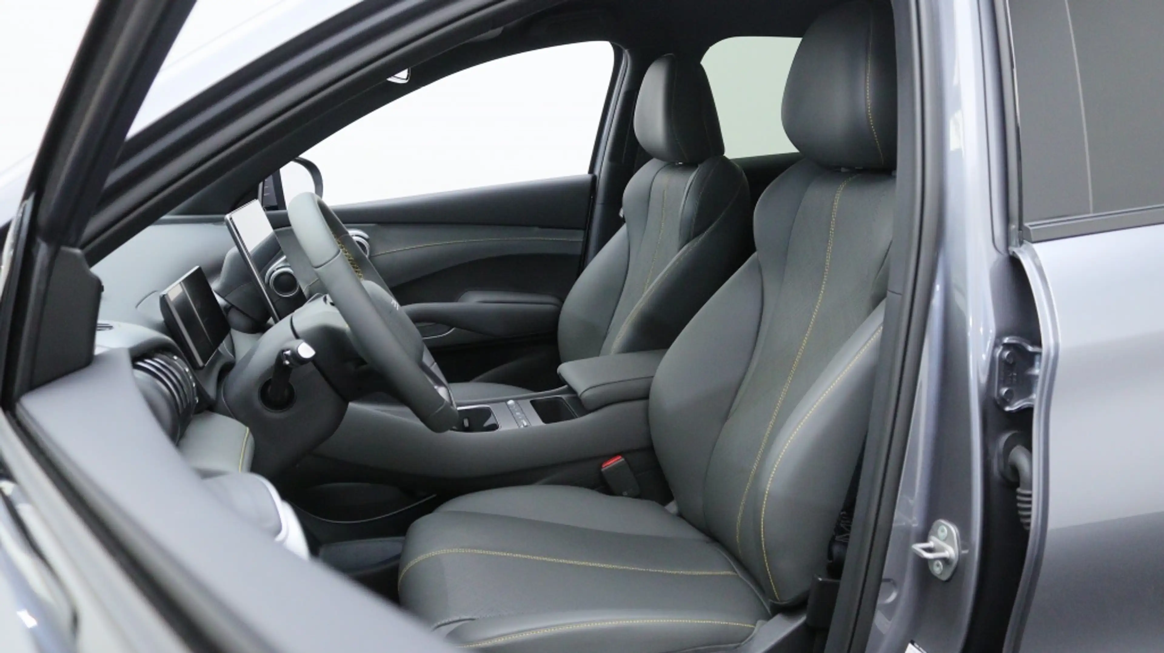 BYD Atto 3 EVO Design 74.8 kWh | Incl. € 2.950 ACTIE | Privat — photo 14