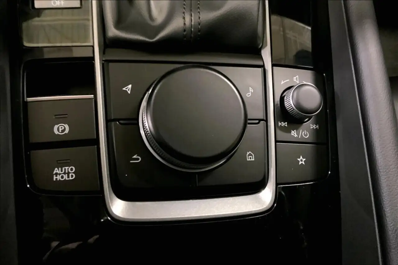 Mazda 3 снимка Mazda 3