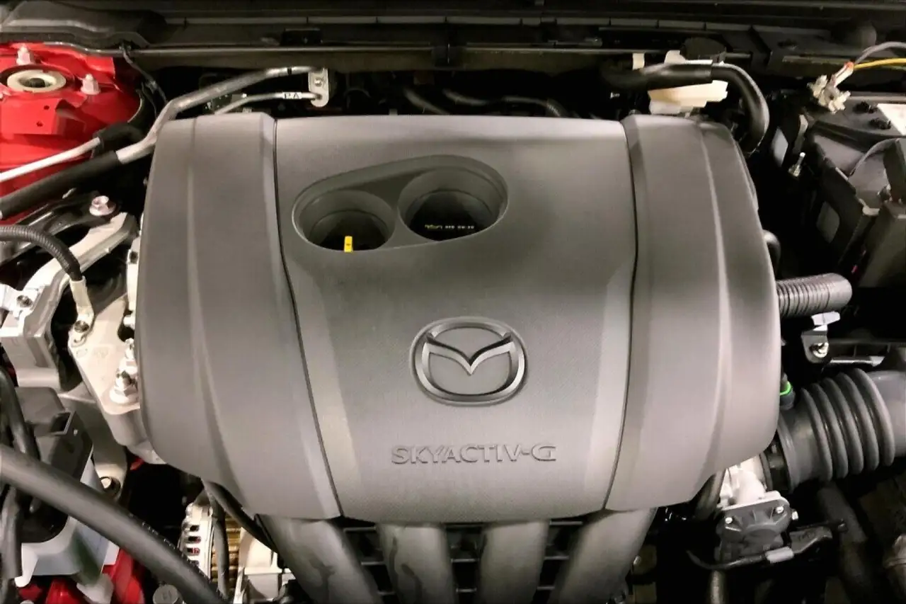 Mazda 3 снимка Mazda 3