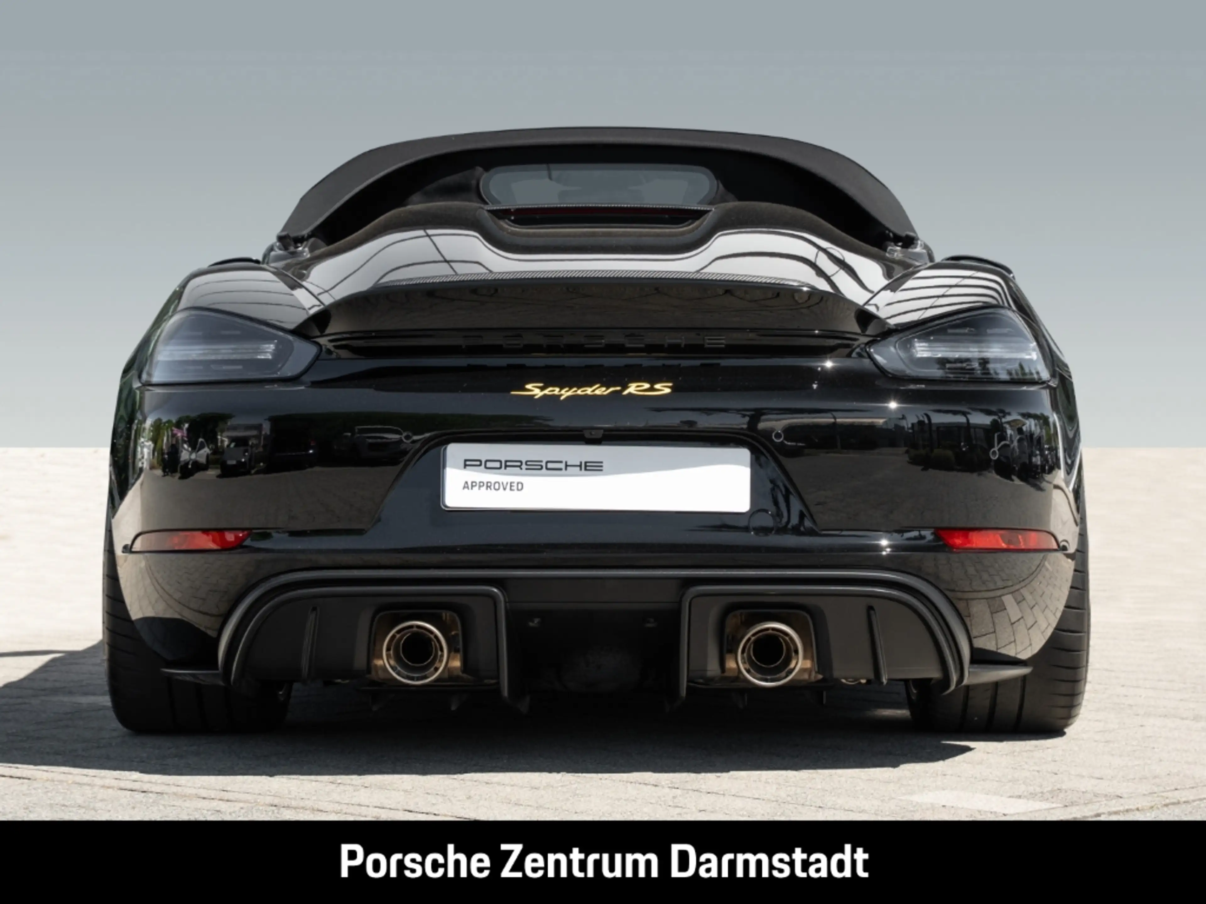 Porsche 718 Spyder RS — photo 11
