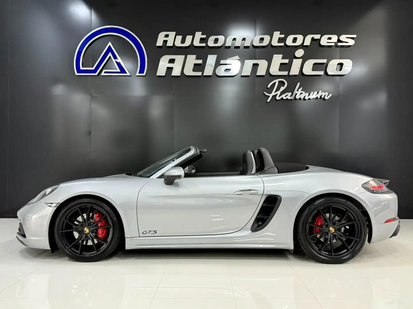 Porsche 918 Boxster GTS Grau - 2