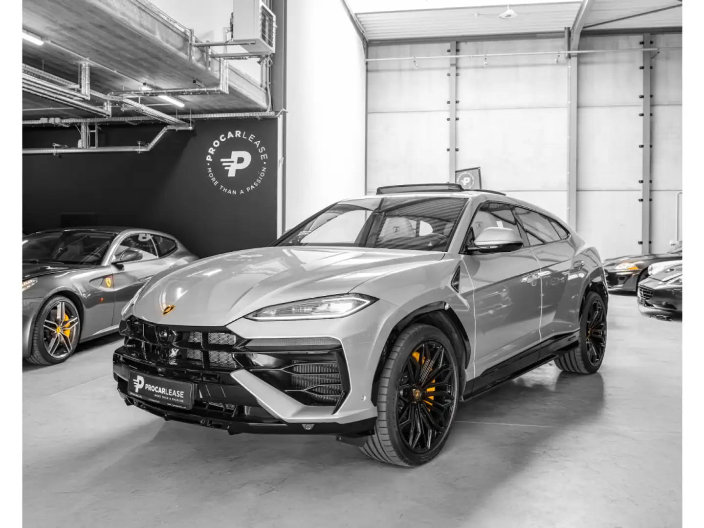 Lamborghini Urus URUS SE/NEW 2025/ STOCK AVAILABLE DIRECTLY Grey - 2