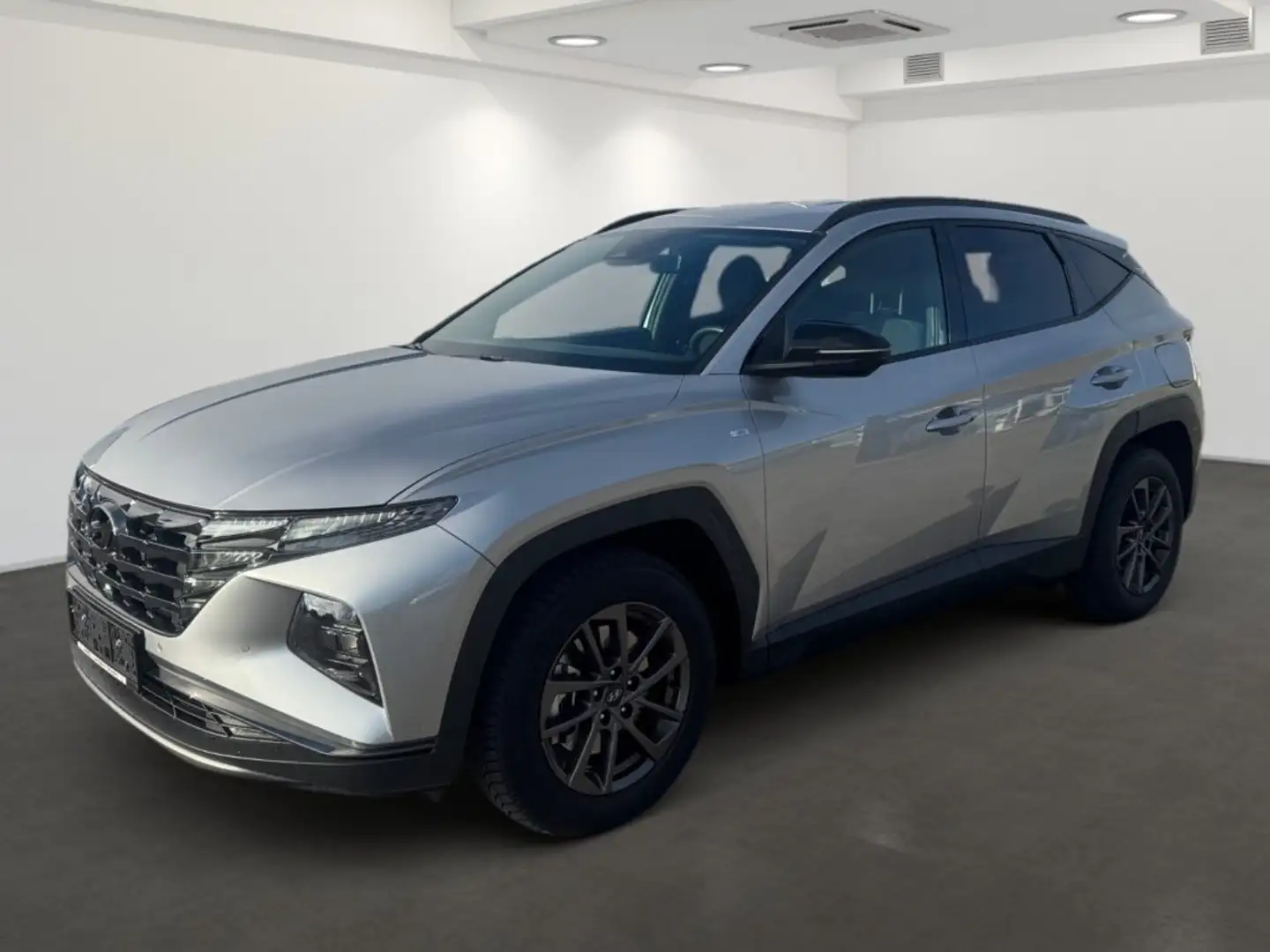 Hyundai TUCSON NX4 Trend Line PLUS 1,6 T-GDi 2WD 48V DCT t1br0 Silber - 1