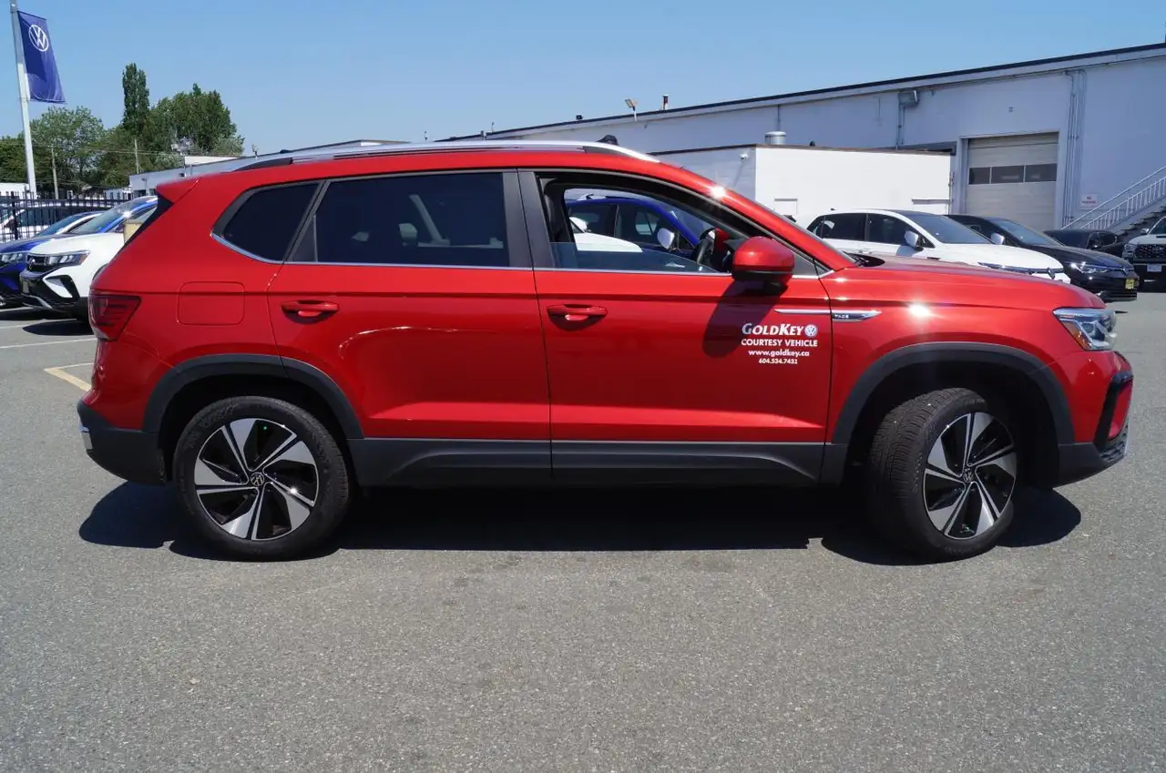 Volkswagen Taos снимка Volkswagen Taos