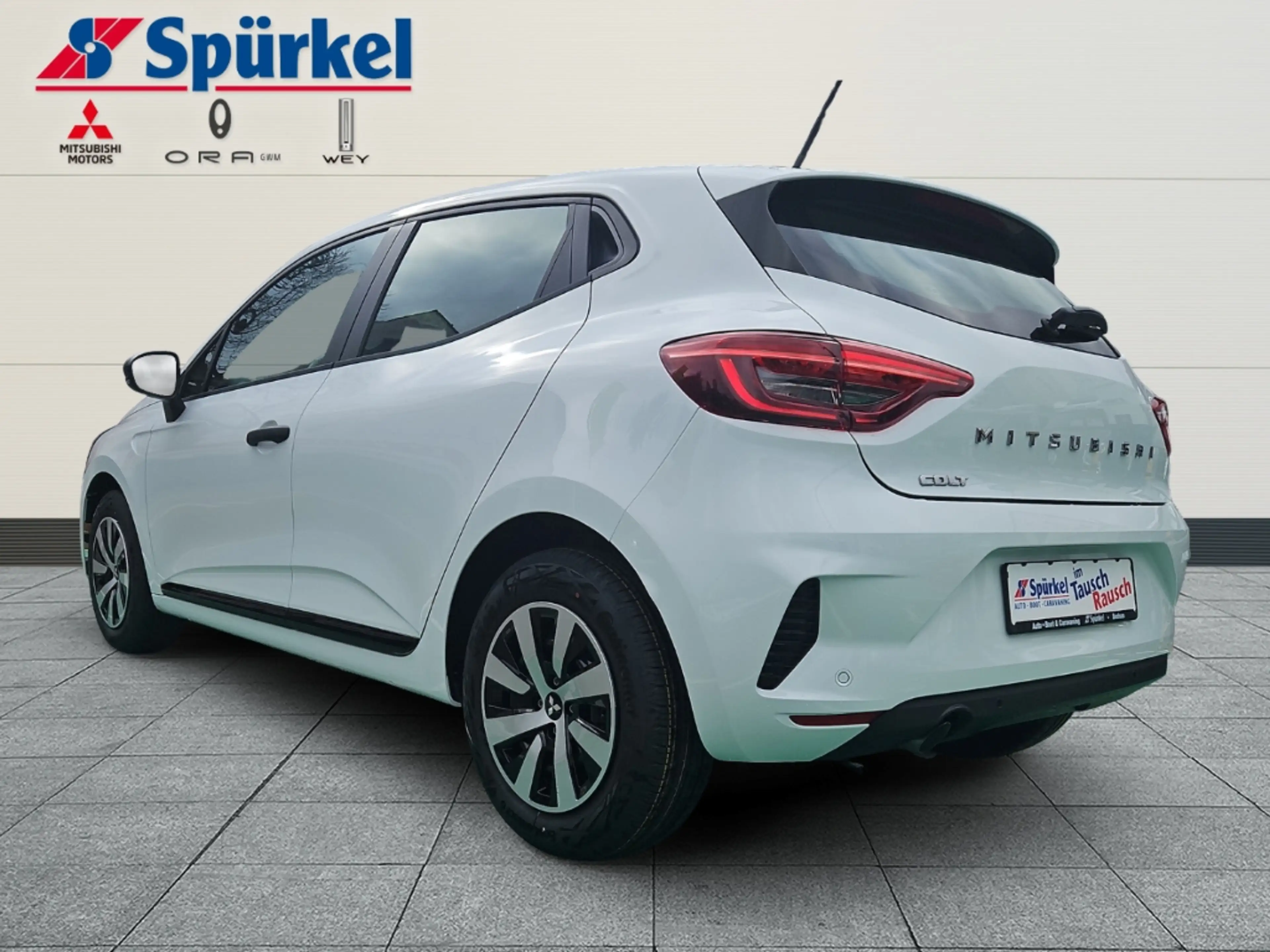 Mitsubishi Colt Basis 1.0, Android, Bluetooth — photo 4