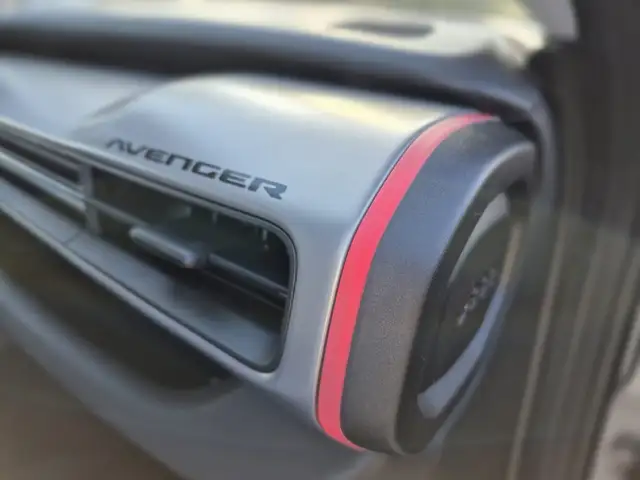 Jeep Avenger view 7