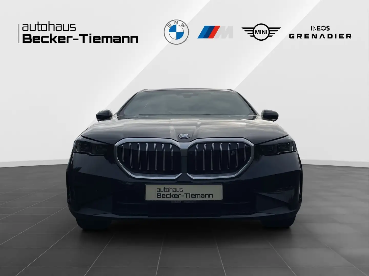 BMW i5 eDrive40 DrivAss Prof./ AutobahnAss/ ParkAss+/ Kom Schwarz - 2