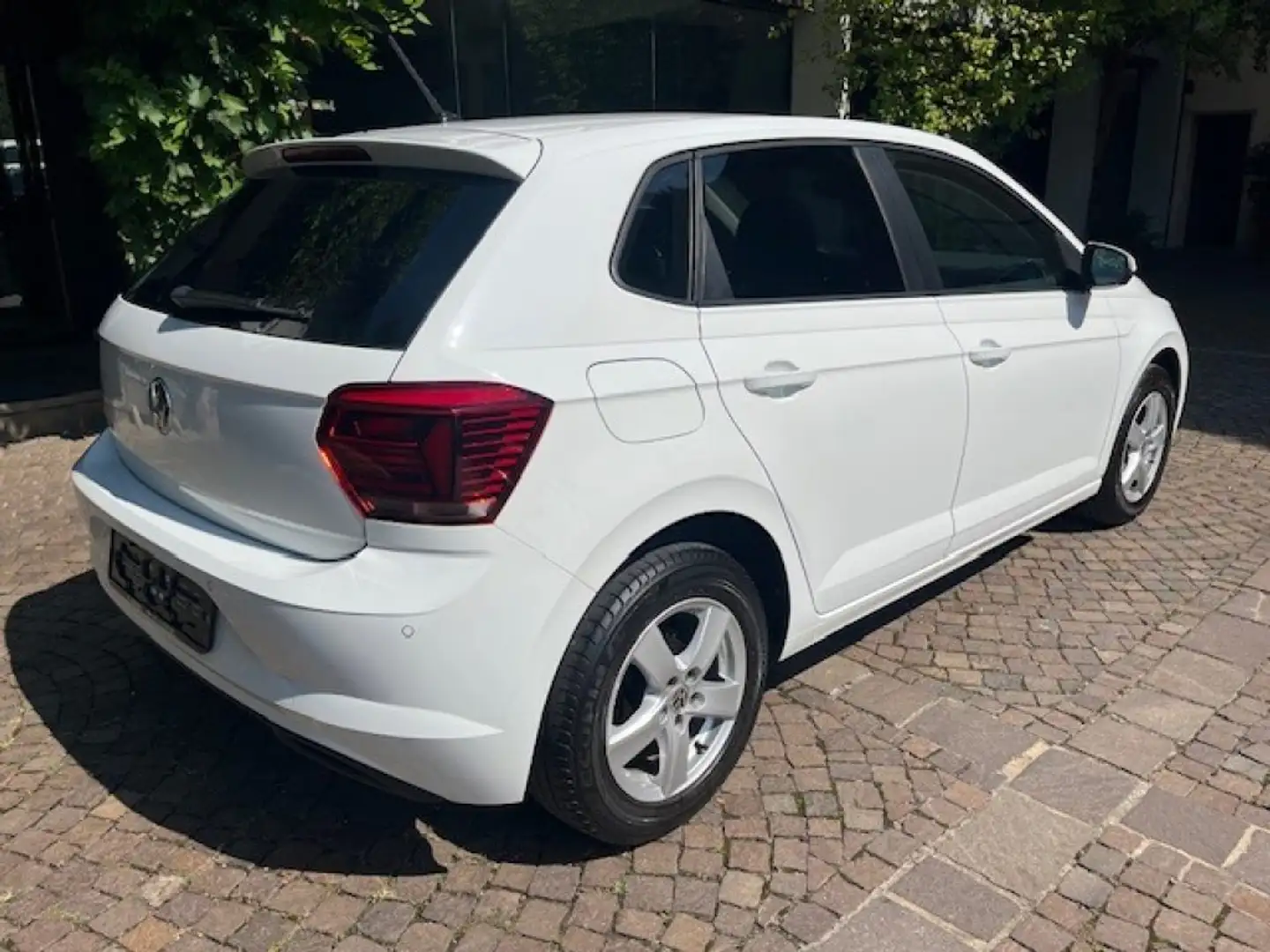 Volkswagen Polo 1.0 5porte  Comfortline Euro6 Blanc - 2