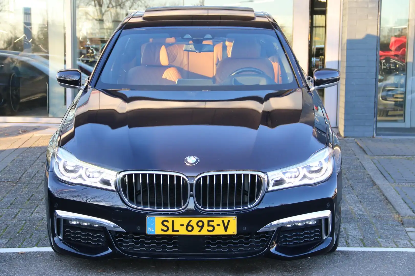 BMW 740 7-serie 740e iPerformance High Executive Grijs - 2