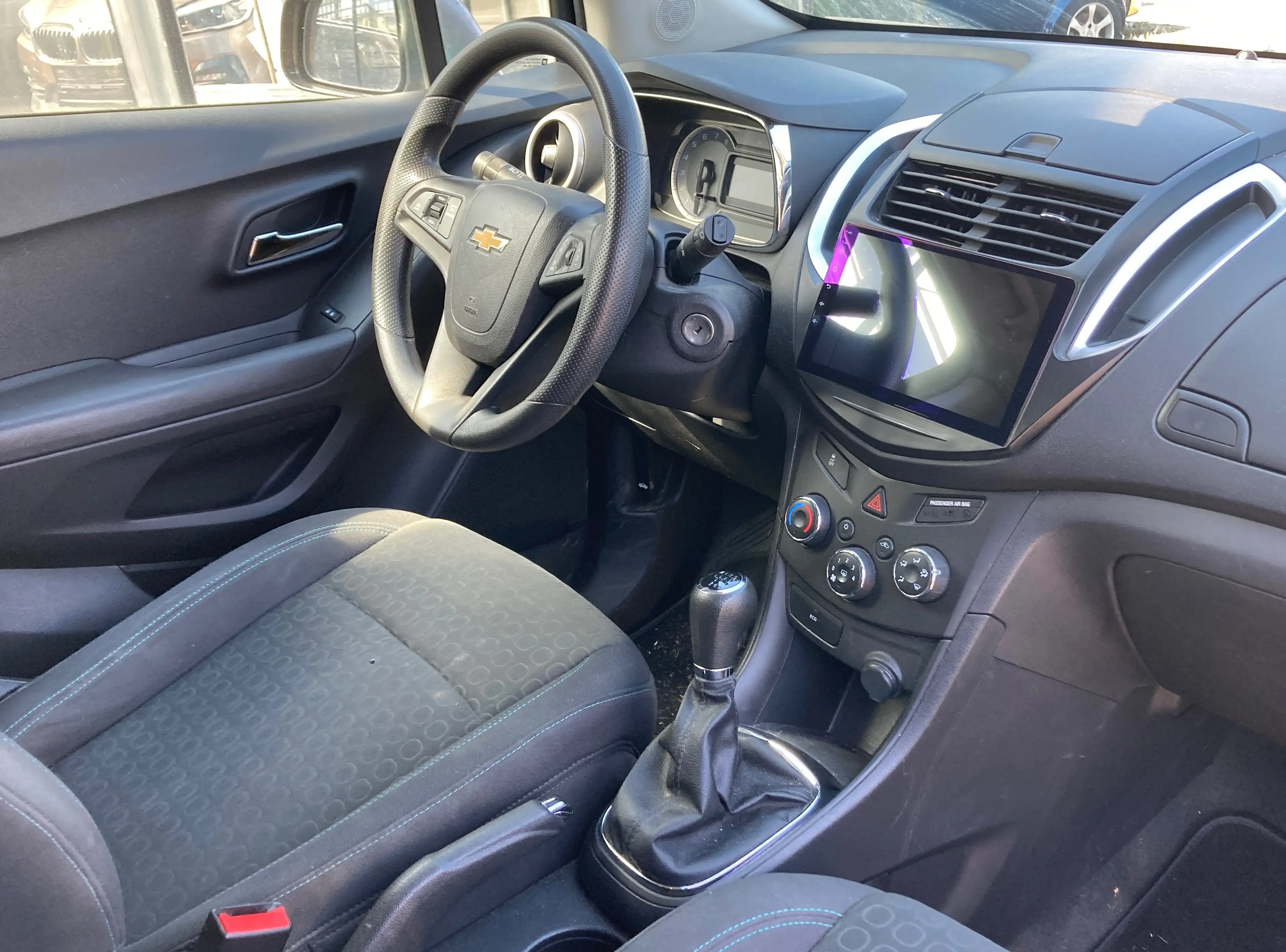 Chevrolet Trax 4x2 LS+ — photo 11