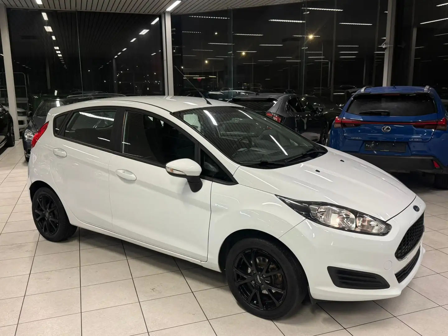 Ford Fiesta Fiesta 1.3i - 2