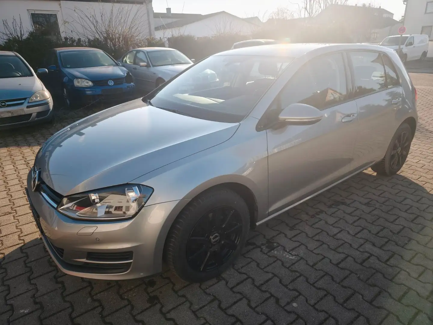 Volkswagen Golf VII Lim. Comfortline BMT Stříbrná - 2