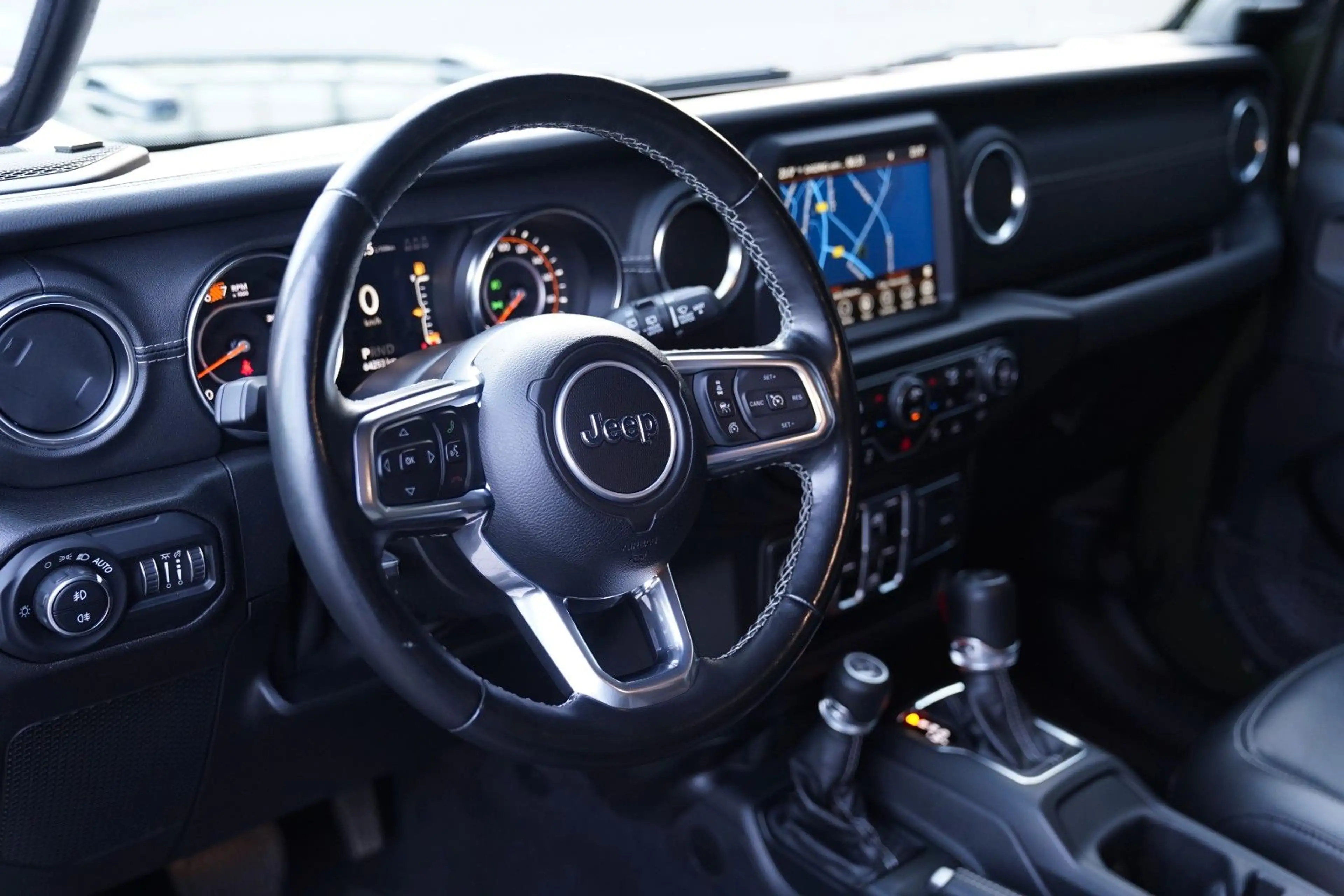 Jeep Wrangler Unlimited Sahara Technologie Paket-ACC — photo 11