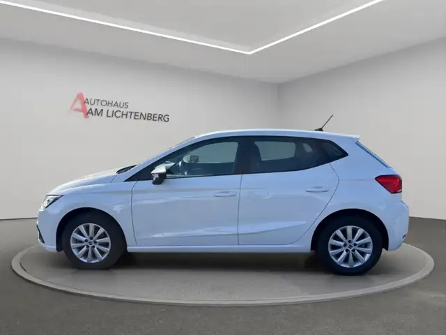 SEAT Ibiza view 2
